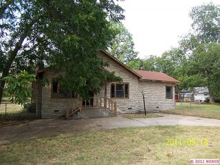 Foreclosed Home - 1613 E 9TH ST, 74447