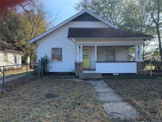 Foreclosed Home - 816 W 6TH ST, 74447