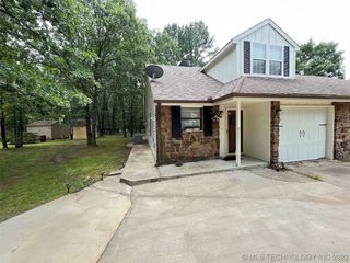 Foreclosed Home - 301 SUMMIT RIDGE DR, 74464