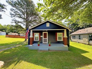 Foreclosed Home - 533 S CHEROKEE AVE, 74464
