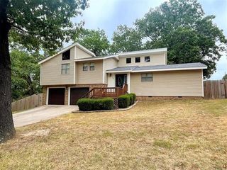 Foreclosed Home - 204 WOODHAVEN AVE, 74464