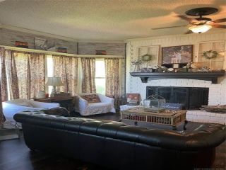 Foreclosed Home - 809 N PARKINSON AVE, 74467