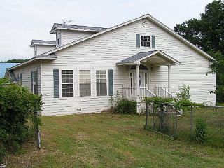 Foreclosed Home - List 100024640