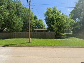 Foreclosed Home - 214 W STONEWALL AVE, 74501