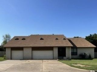 Foreclosed Home - 20 RAINTREE ST, 74604