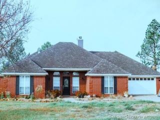 Foreclosed Home - 3000 S ROBERTA RD, 74701