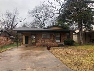 Foreclosed Home - 1501 N 9TH AVE, 74701