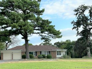 Foreclosed Home - 2718 CHUCKWA DR, 74701