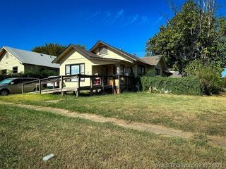 Foreclosed Home - 723 N 2ND AVE, 74701