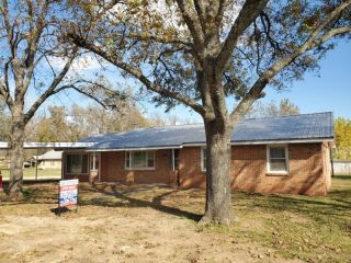 Foreclosed Home - 530 4TH ST, 74727