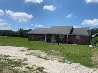 Foreclosed Home - 2610 MEADOW LN, 74743