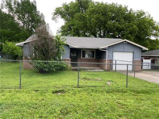 Foreclosed Home - 219 S RUTH AVE, 74801
