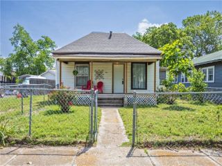 Foreclosed Home - 611 N CHAPMAN AVE, 74801