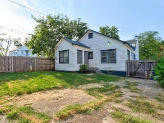 Foreclosed Home - 11 W DRUMMOND ST, 74801