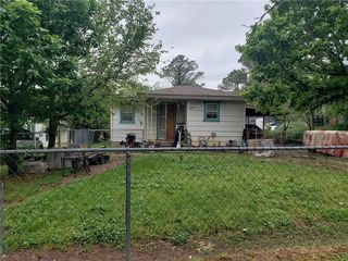 Foreclosed Home - 804 S POTTENGER AVE, 74801