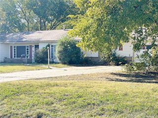Foreclosed Home - 1820 N BELL AVE, 74804