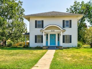 Foreclosed Home - 229 W MIDLAND ST, 74804