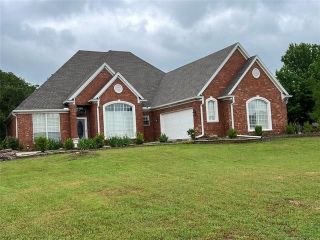 Foreclosed Home - 1631 AUGUSTA DR, 74820