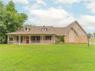 Foreclosed Home - 502 STONE AVE, 74851