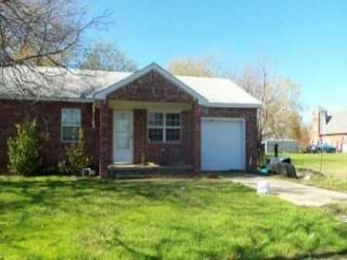 Foreclosed Home - 510 N 7TH ST, 74865