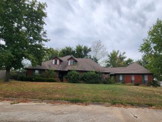 Foreclosed Home - 2912 BRANDON DR, 74868