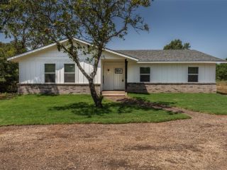 Foreclosed Home - 950913 S 3360 RD, 74881