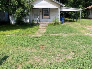 Foreclosed Home - 404 S MAIN ST, 74883