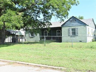 Foreclosed Home - 105 W 6TH ST, 74884
