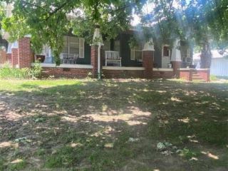 Foreclosed Home - 625 S WEWOKA AVE, 74884