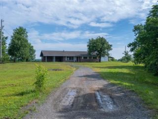 Foreclosed Home - 25616 ROCK JAIL RD, 74930