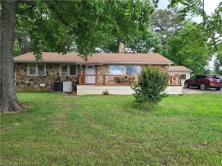 Foreclosed Home - 13111 HICKS LOOP, 74932