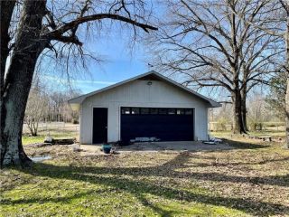 Foreclosed Home - 113920 S 4750 RD, 74948