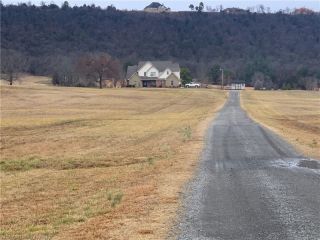 Foreclosed Home - 34111 PLEASANT VALLEY RD, 74953