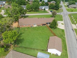 Foreclosed Home - 2501 WITTEVILLE DR, 74953