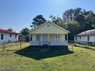 Foreclosed Home - 704 HARDY ST, 74953