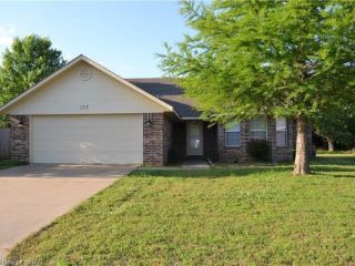 Foreclosed Home - 132 COMMANCHE LOOP, 74954