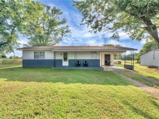 Foreclosed Home - 104922 S 4620 RD, 74955