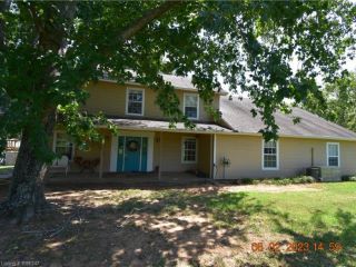 Foreclosed Home - 464736 HIGHWAY 101, 74955