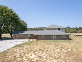 Foreclosed Home - 103912 S 4505 RD, 74962