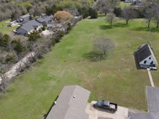 Foreclosed Home - 2250 COUNTRY CLUB RD, 75002
