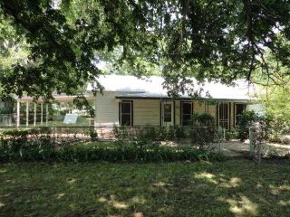 Foreclosed Home - 1001 STAR ST, 75020