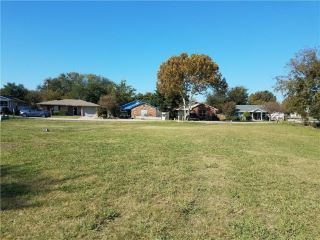 Foreclosed Home - 786 LAKESIDE DR, 75032