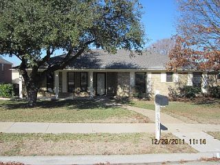 Foreclosed Home - 1313 BRIAR HOLLOW LN, 75043