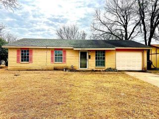 Foreclosed Home - 3909 COMMONWEALTH DR, 75043