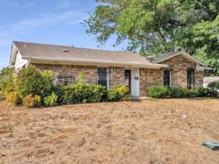 Foreclosed Home - 2201 RICHBROOK DR, 75044