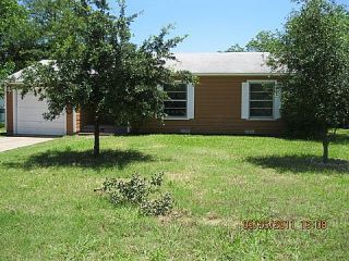 Foreclosed Home - 422 NE 28TH ST, 75050