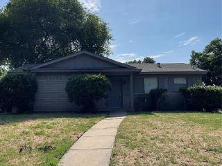 Foreclosed Home - 1701 JANICE DR, 75074
