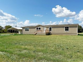 Foreclosed Home - 18260 COUNTY ROAD 2529, 75124