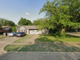 Foreclosed Home - 2306 SUFFOLK LN, 75134