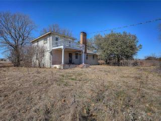 Foreclosed Home - 1221 COUNTY ROAD 2726, 75135